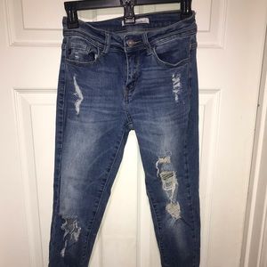 KanCan Distressed Women’s Jeans